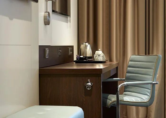 Premier Frankfurt Messe Hotel 3*